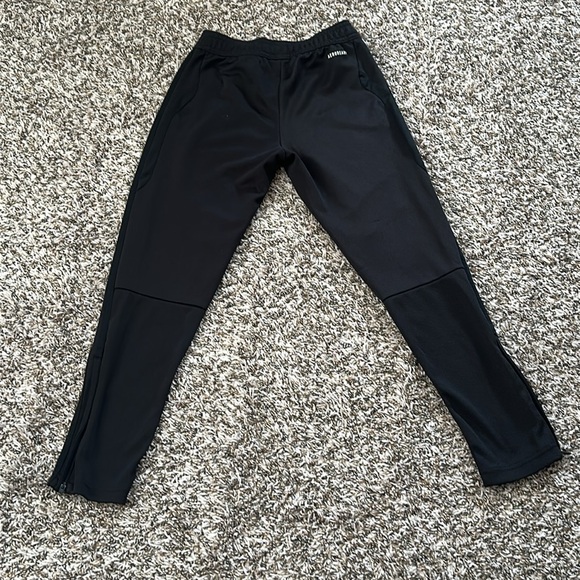 Adidas Joggers for boys - Picture 3 of 6